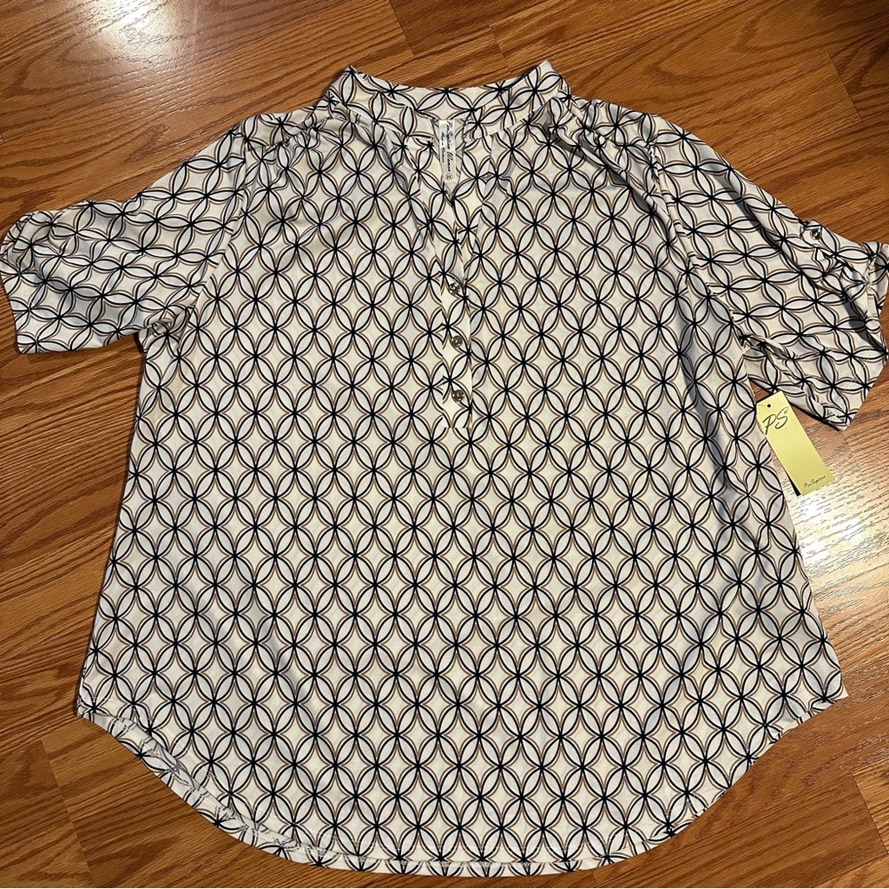 New Perseption Concepts Black White and Gold Patterned V-Neck Shirt size 2X
